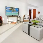 Spacious Condo With Stellar Ocean Views 3Br Nah Ha 201